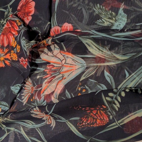 NEW Navy Sheer Flowered Scarf - Picture 2 of 2